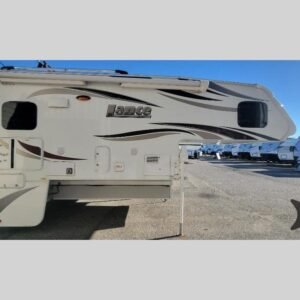 2019 Lance 975