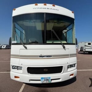 2004 Winnebago Sightseer 30B